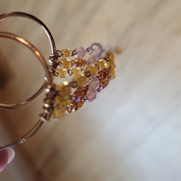 Assorted Jewelry And Keychains - Picture 12 of 15